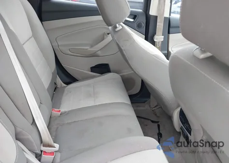 2014 Ford Escape Se from USA, damaged, VIN 1FMCU9G92EUC77352